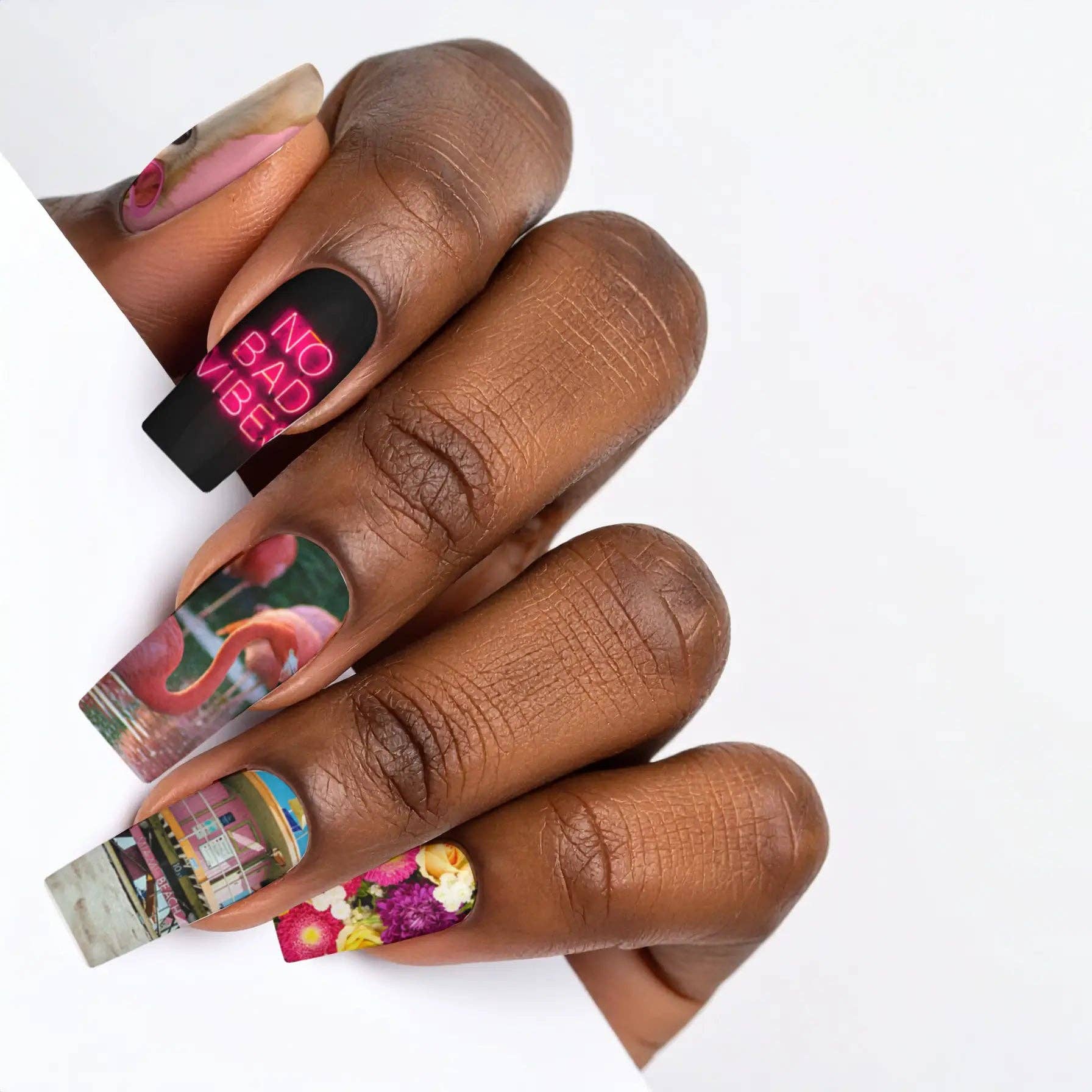 FYNE BODY - Wholesale Press-on/fake nails - Design Your Own Custom Press-On Nails - Oval42