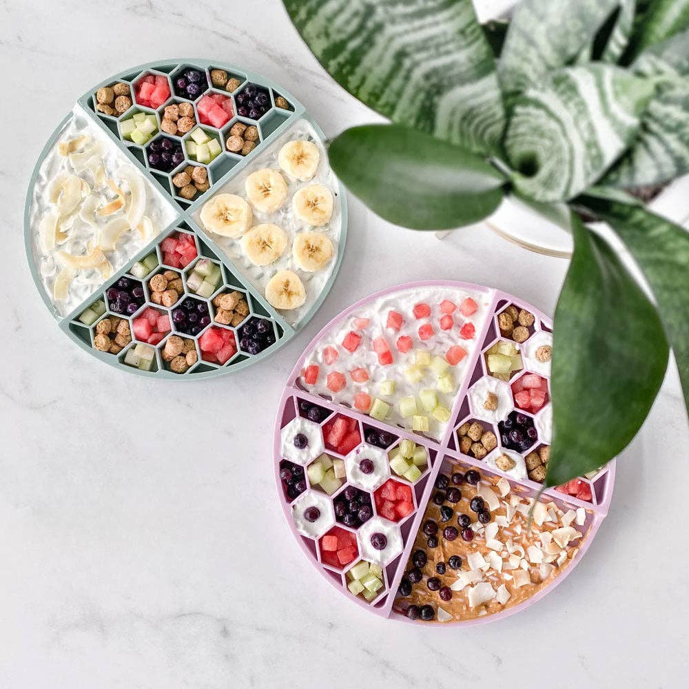 Cheerhunting - Vente Tapis de gamelle – chien - Bowlo - Tapis à lécher en silicone pour animaux17