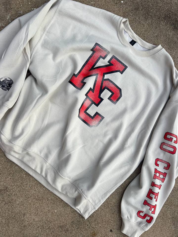 Banks & Co. - Wholesale Graphic Sweatshirt - Women's - go chiefs, kc sweatshirt2
