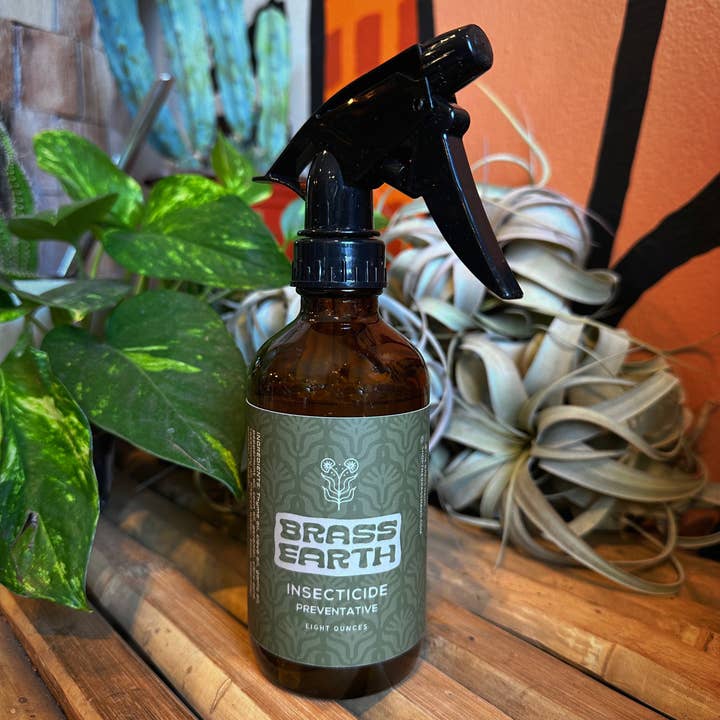 Brass Earth - Wholesale Anti-muggenspray - Natuurlijk insecticide voor kamerplanten1