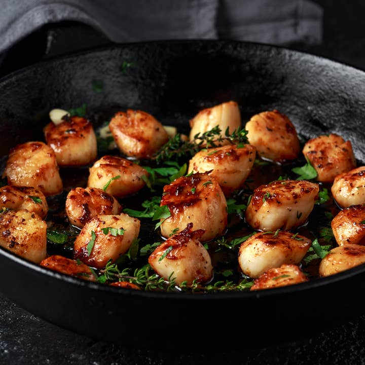 Crucible Cookware – Großhandel Gusseisenpfanne – Bratpfannen-Set aus Gusseisen (20 cm, fertig eingebrannt)6