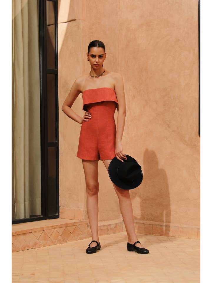 Håndværk af historier Linen Romper for engroshandel hos Dor Raw Luxury