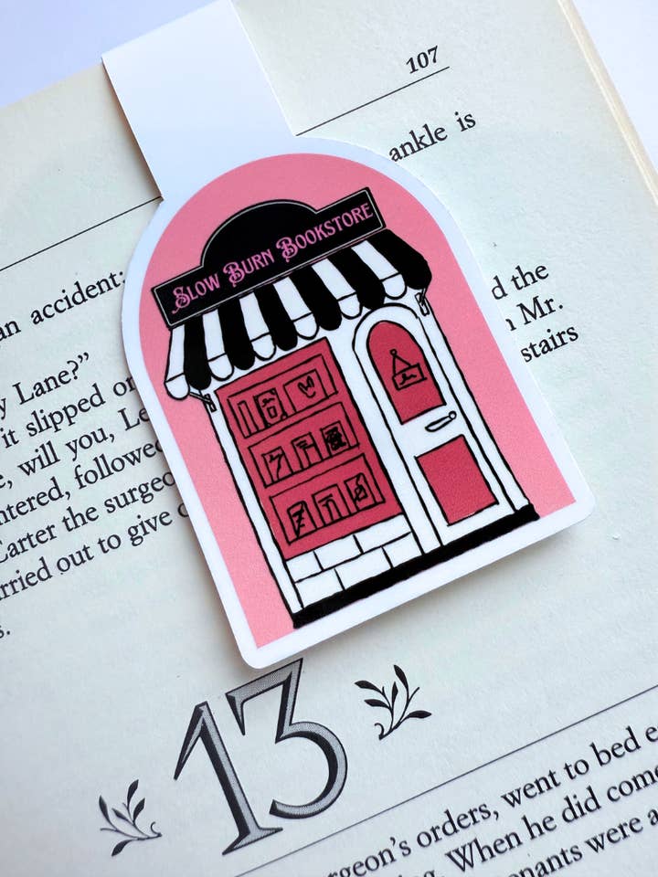 Marque-page magnétique de la librairie Slow Burn pour la vente par Typo Lettering Co