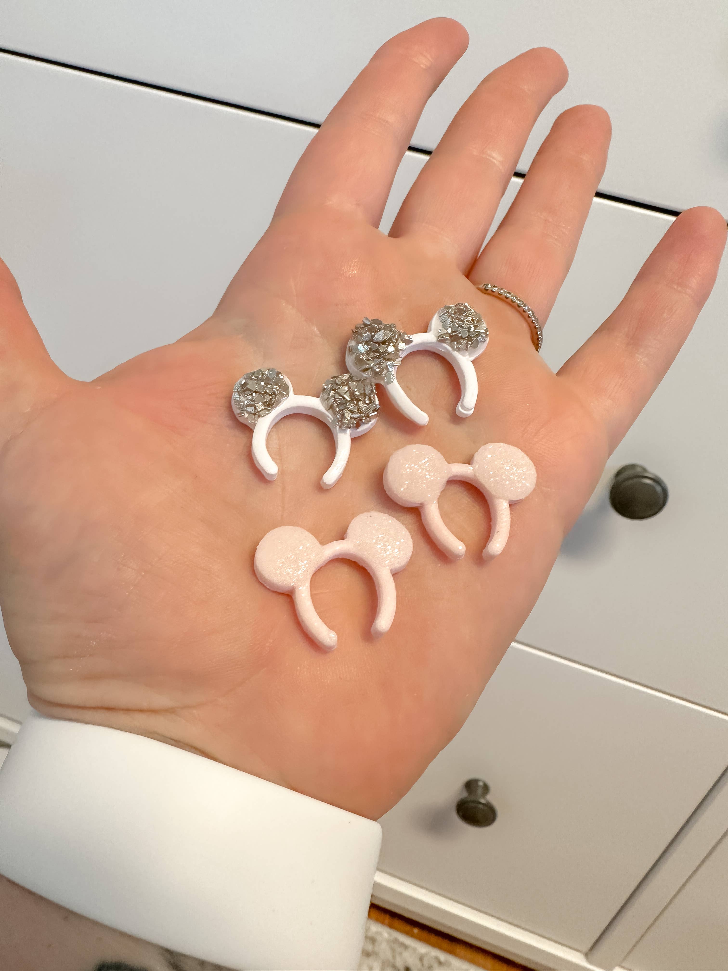 Vandy Visuals Shop - Wholesale Knopjes/oorstekers - Mickey en Minnie Mouse Oren Strik Haarband Oorbellen3