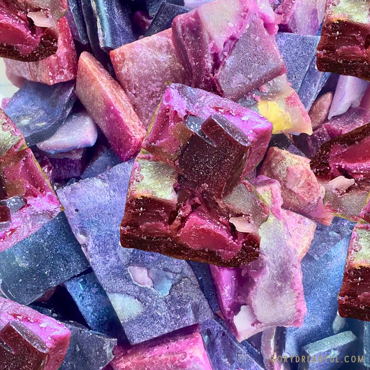 Sleepy Hollow Wax Melt Chunkies: Mahogany Pumpkin Scent for wholesale by Gory Dreadful Candle Co