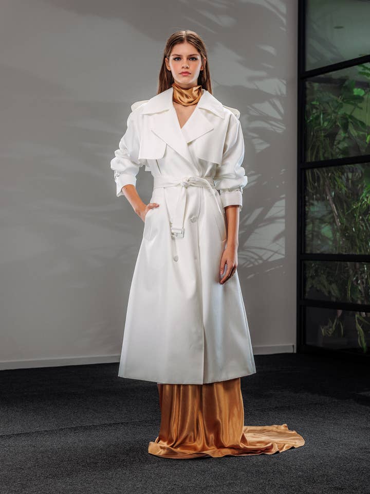 Double-breasted trenchcoat for wholesale by A LINE