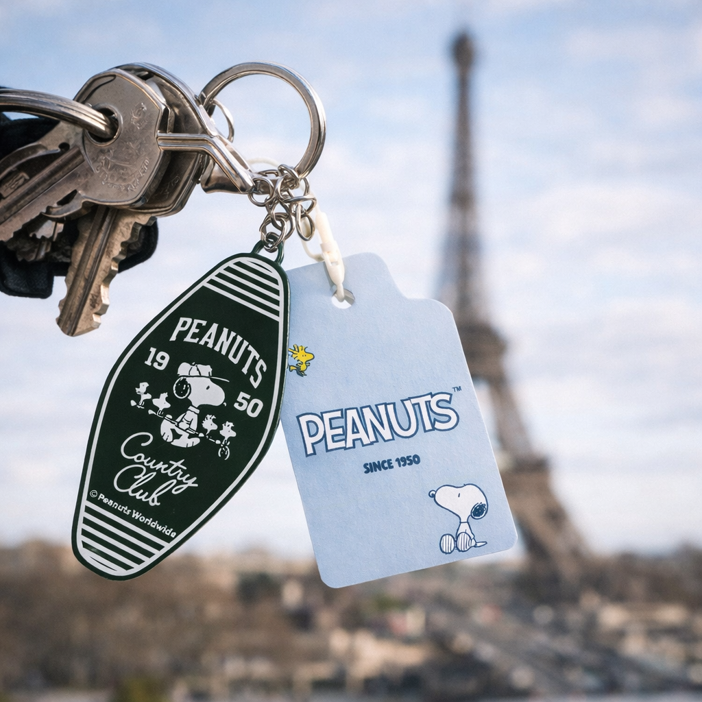 Mad Monkey GmbH - Wholesale Keychain - Unisex - Snoopy - Keychain Metal "Country Club"0
