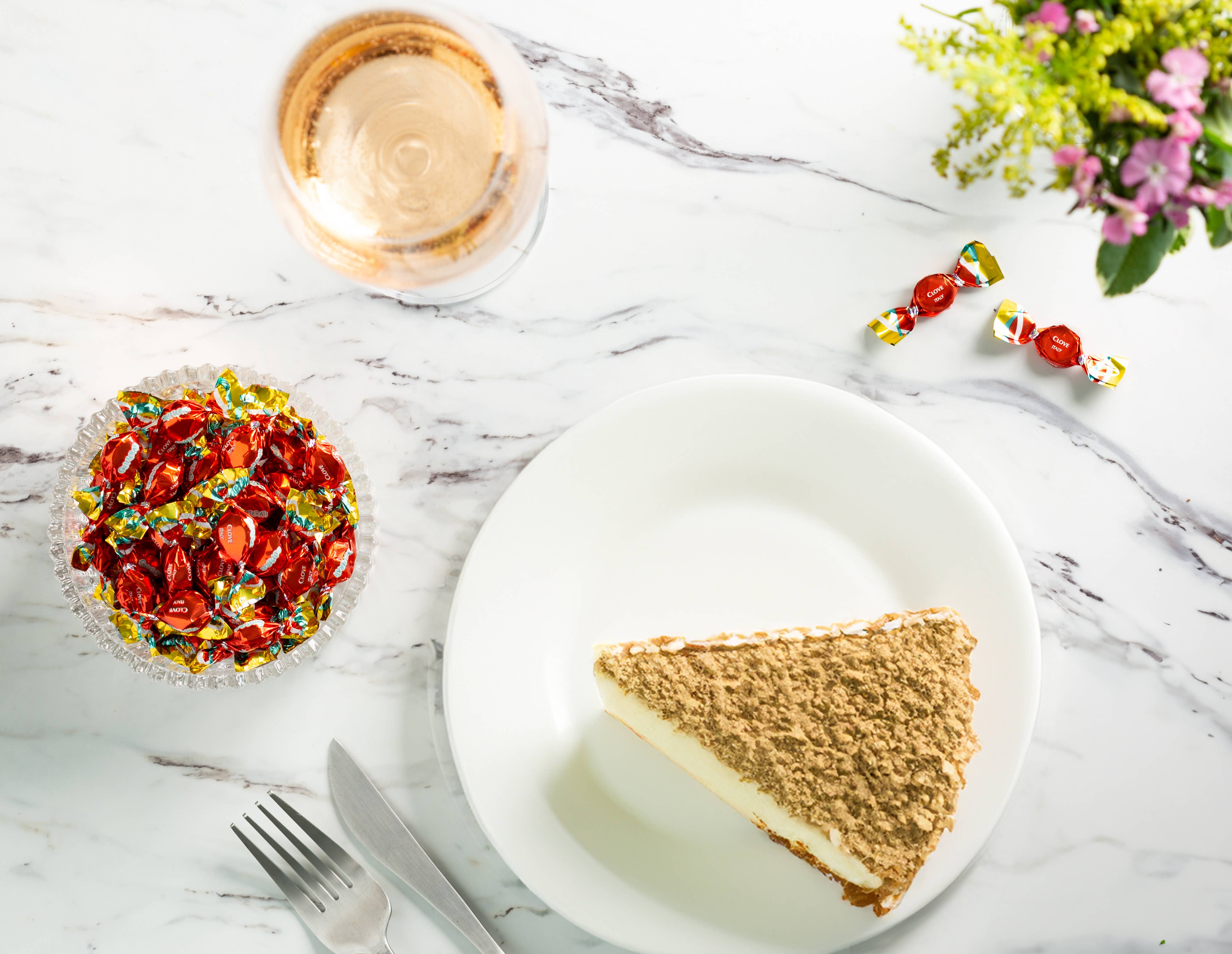 CHIPURNOI Confectionery - Vente Bonbons durs - GLITTERATI Amaretto d'Italia, 2,3 oz. - Mini-bonbons durs5