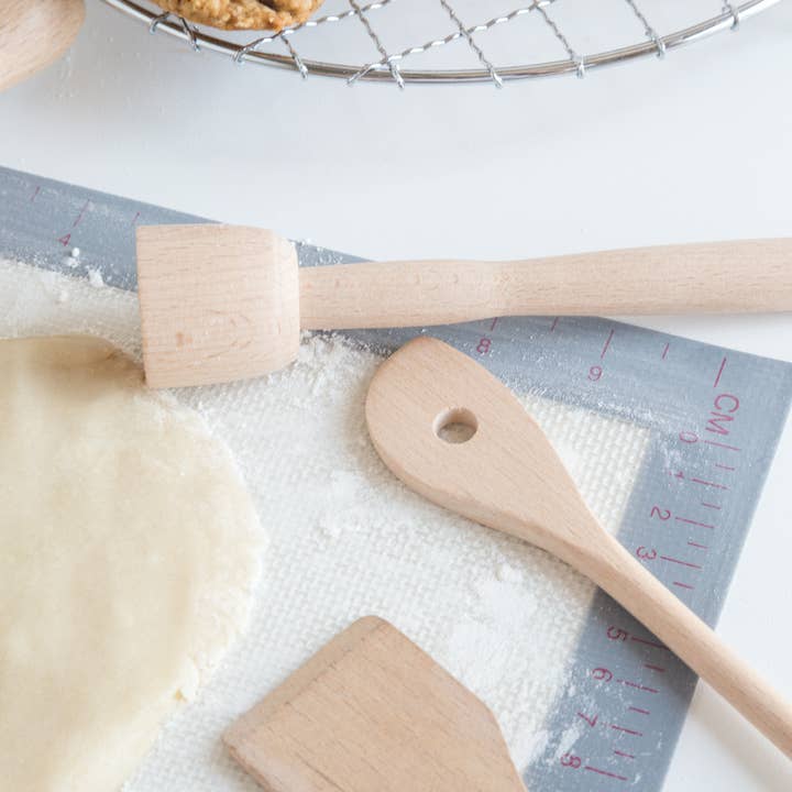 Fox Run Brands - Wholesale Wood Toy - Kids - Fox Run Wooden Kitchen Tools Set, 9-Pieces