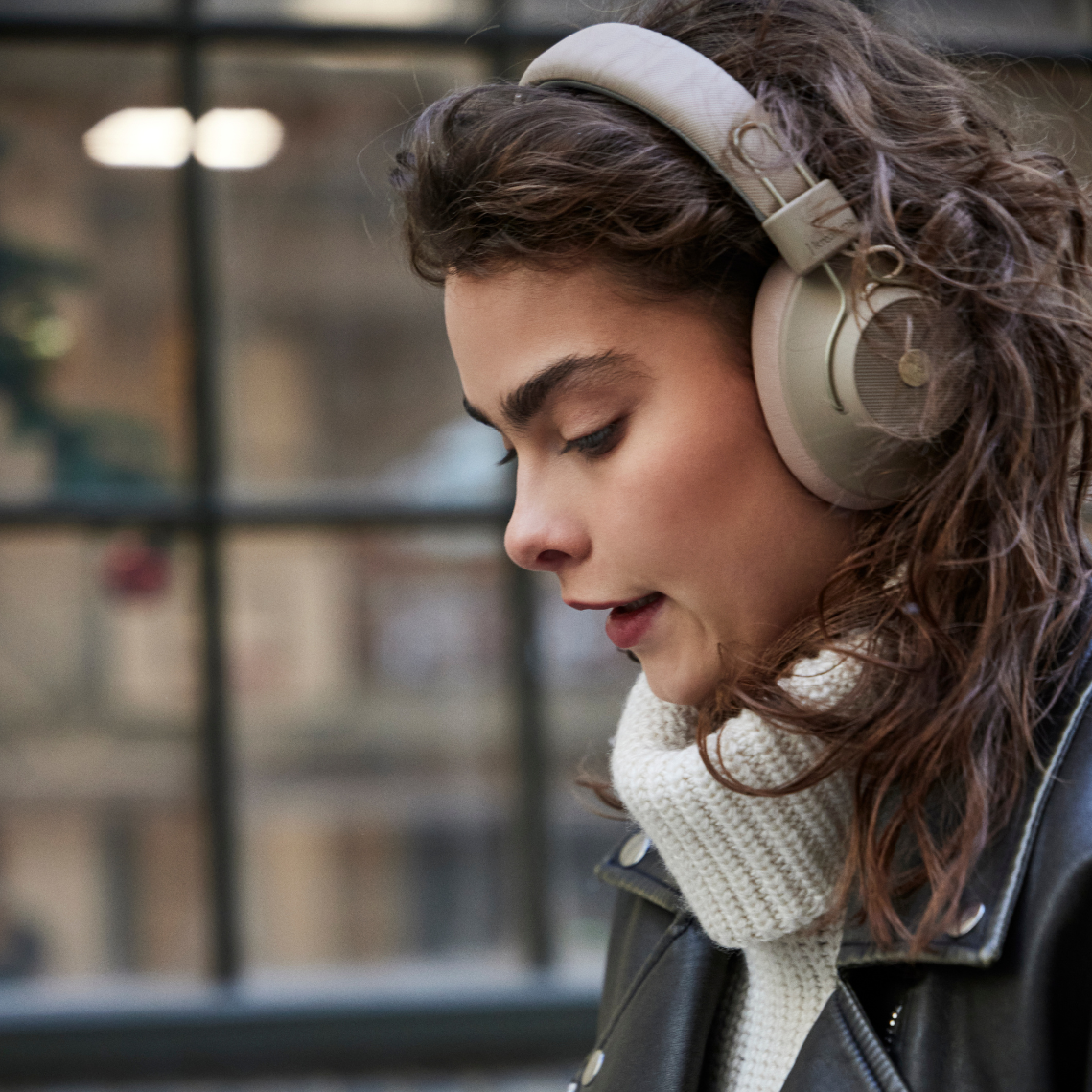 Kreafunk – wholesale Headphones – aBEAT Qi2