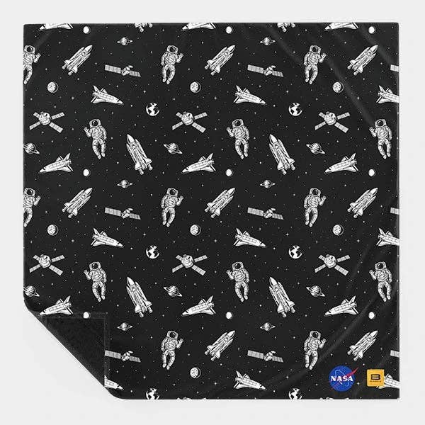 Big Blanket Co - Wholesale Throw Blanket - Original Stretch™ Blanket61