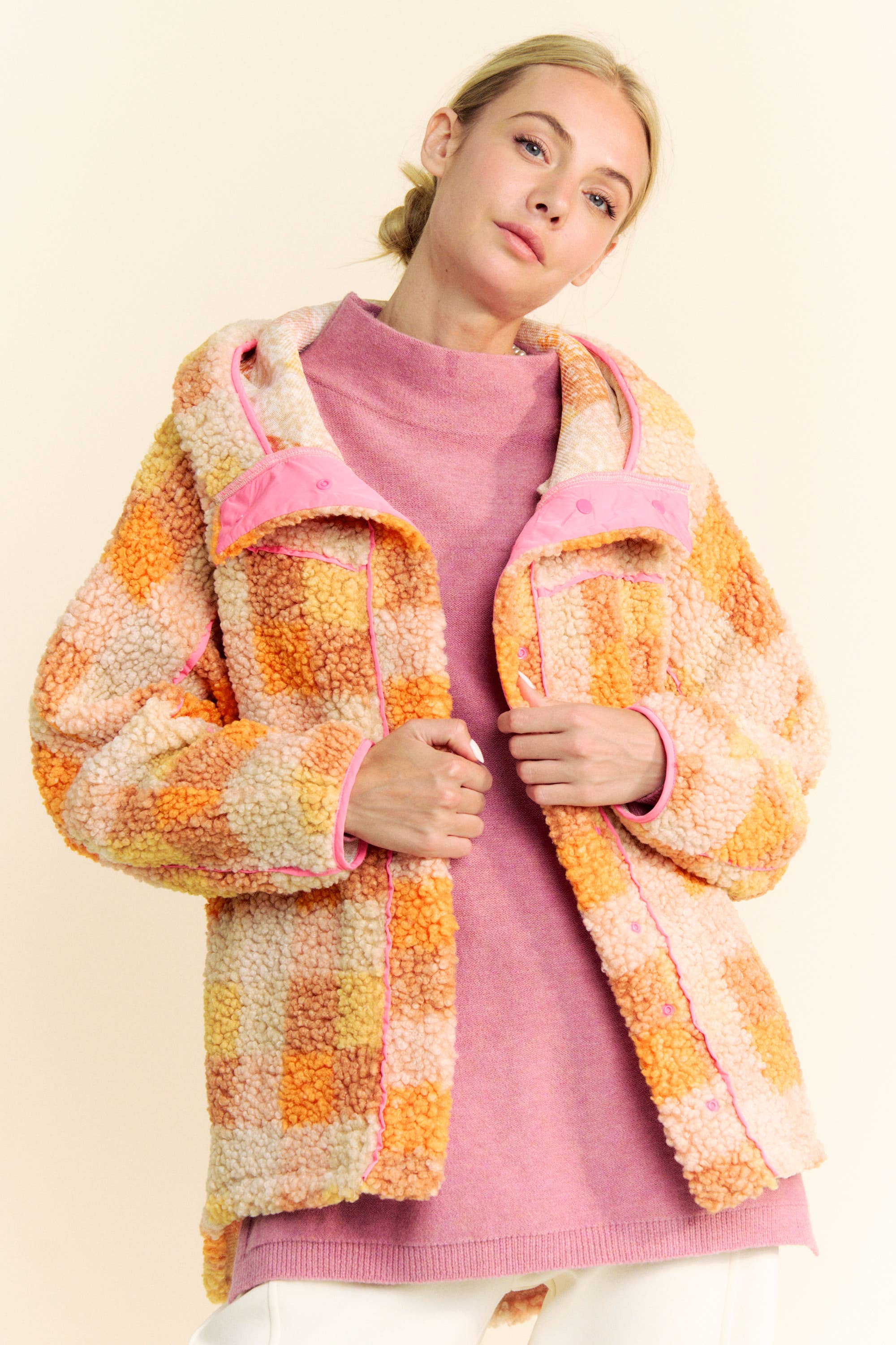 arancia GIACCA PLUS IN TARTAN CON BORDATURA A CONTRASTO CON ORLO A SPIRITO in vendita all'ingrosso su Faire2