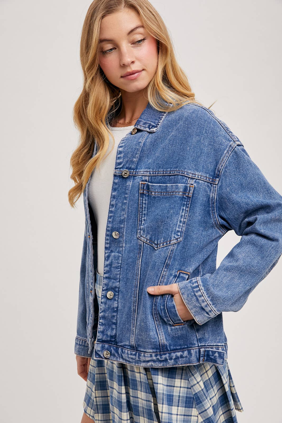 Bluivy - Venta al por mayor Cazadora vaquera - Mujer - Chaqueta oversized de mezclilla con botones45