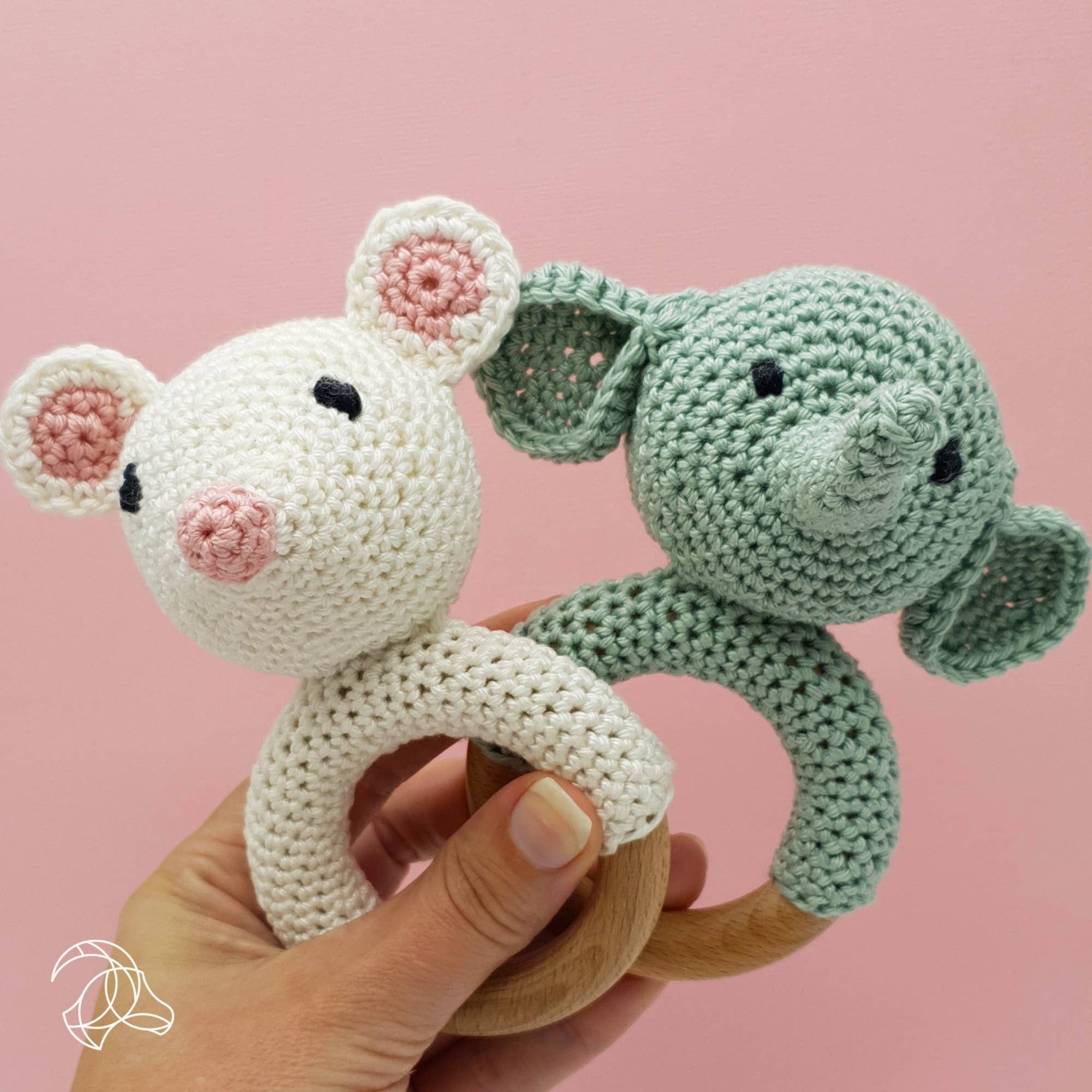 Hardicraft USA - Wholesale Knitting/Crochet Supplies - DIY Crochet Kit - Rattle Elephant2