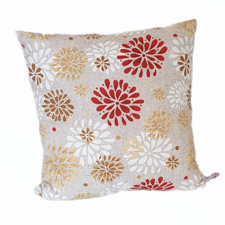 Les P'tits Coussins – wholesale Dekorativ kudde – Dekorativ kudde med rosetter och blommor4