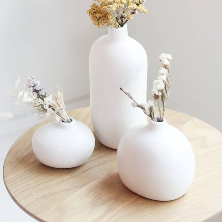 Sprout & About - Wholesale Vase - Bud Vases in Matte White10