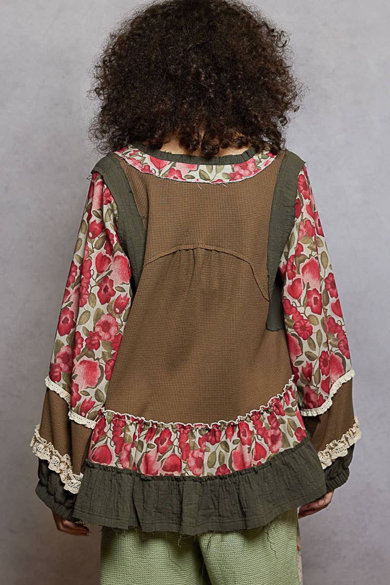 Pol Clothing - Wholesale Blouse - Women's - Round Neck Lace Trim Ruffle Hem Thermal Top3