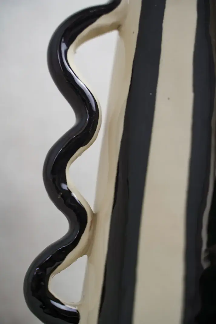 High crafty - Wholesale Vase - Handmade Striped Ceramic Vase with Wavy Handles – 22.5 cm5