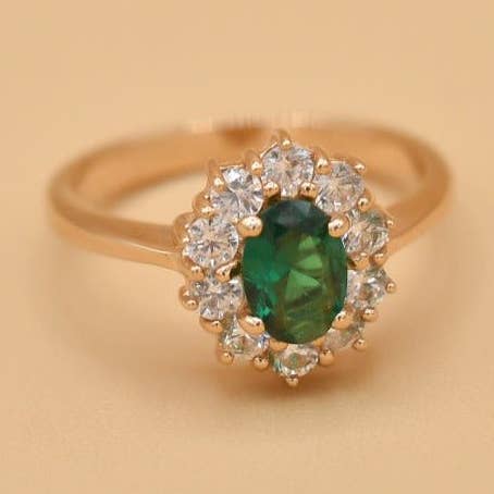 Nomi Ring vergoldet mit Zirkoniumoxid- und Kristallstein für den Großhandel von Coraline Bijoux