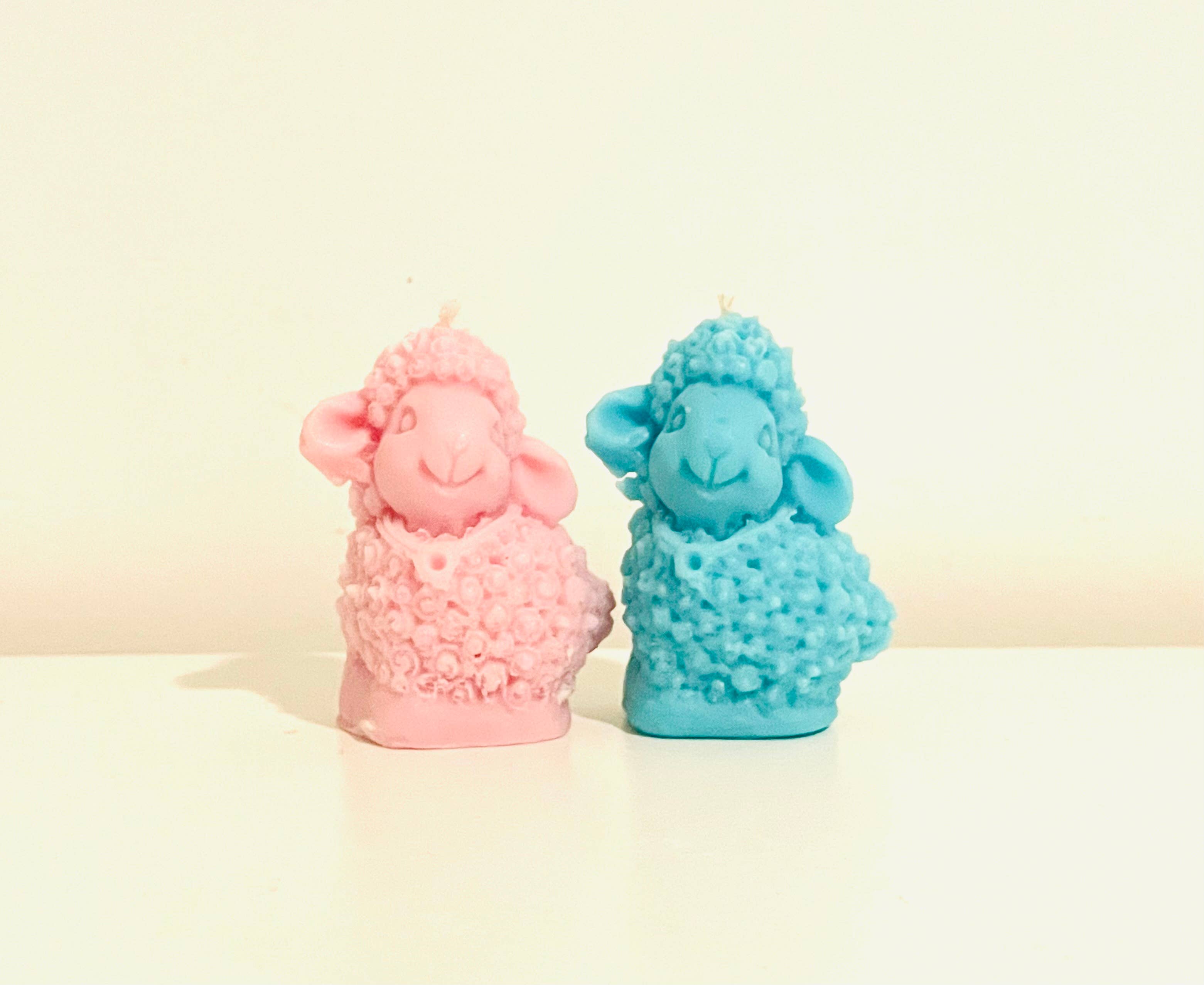 Sweet-Deco Creative - Wholesale Novelty Candle - Hand cast lamb candle3