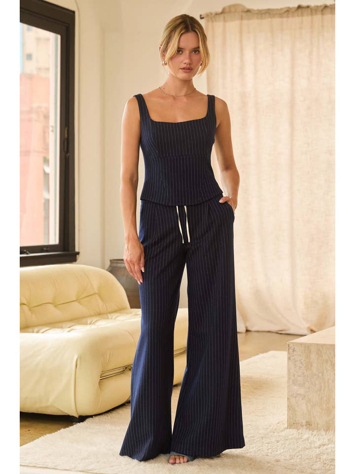 Marinewit Mouwloze Top met Streepjespatroon en Vierkante Halslijn voor groothandel op Faire4