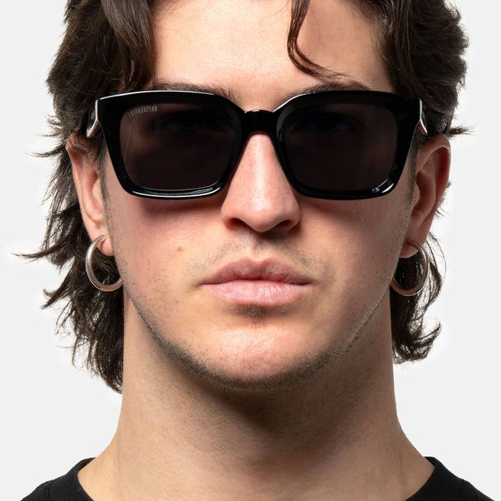 Resonance Sort Solstice solbriller for engroshandel på Faire7