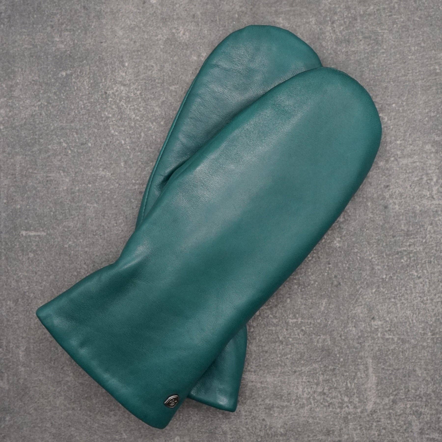 Akaroa – wholesale Handskar - Dam – Vantar i fårskinn SUE12