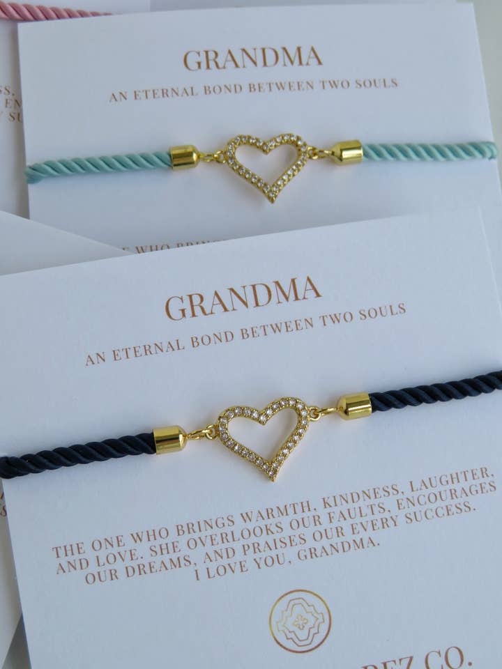 Beatrice Grandma Bracelet - Heart for wholesale by Boutique Suarez Co.