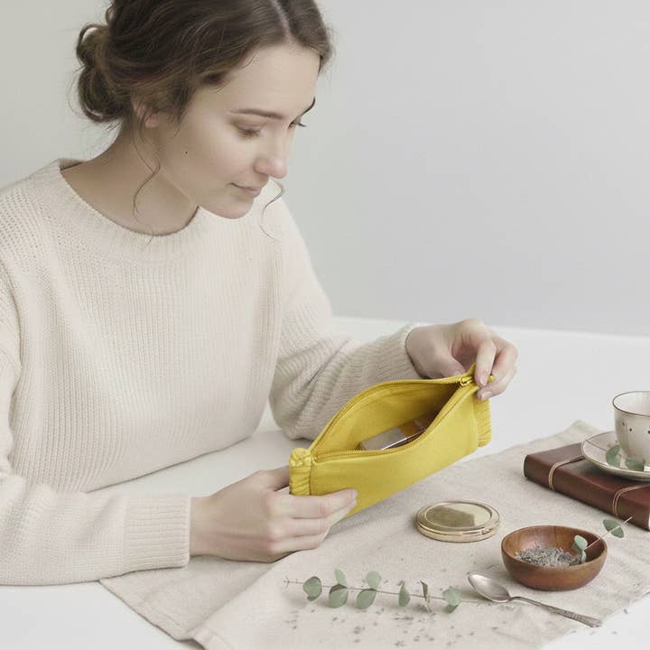 House of Kraft - Wholesale Pouch - Women's - Canvas Ruffle Pouches | Canvas Travel Pouches | Zipper Pouch36