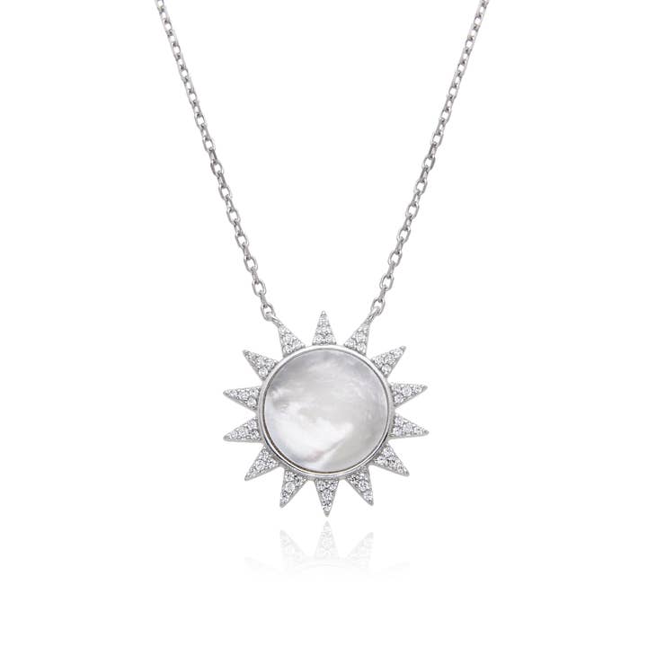 Collier Soleil nacre pour la vente par ELLA JEWELS PARIS