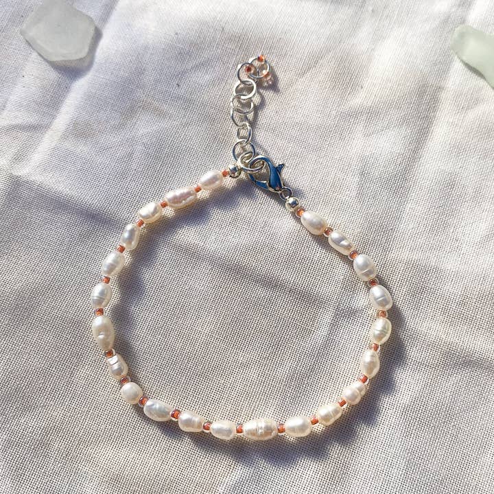 Summer in the Bay Bracelet for wholesale by Evida Co.