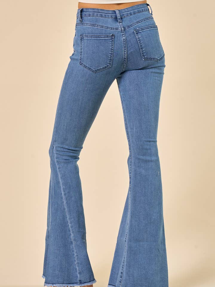 Saints & Hearts - Wholesale Jeans - Women's - SIP6106A MIDTONE DENIM WASHED FLARES WITH FRINGED BOTTOM3