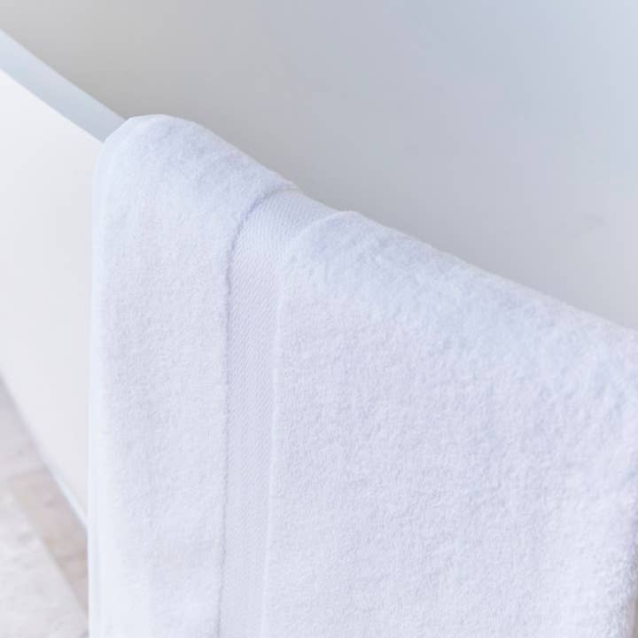 Torres Novas - Wholesale Bath Towel - Toalhas de Banho Almonda Brancas 500 Gsm7
