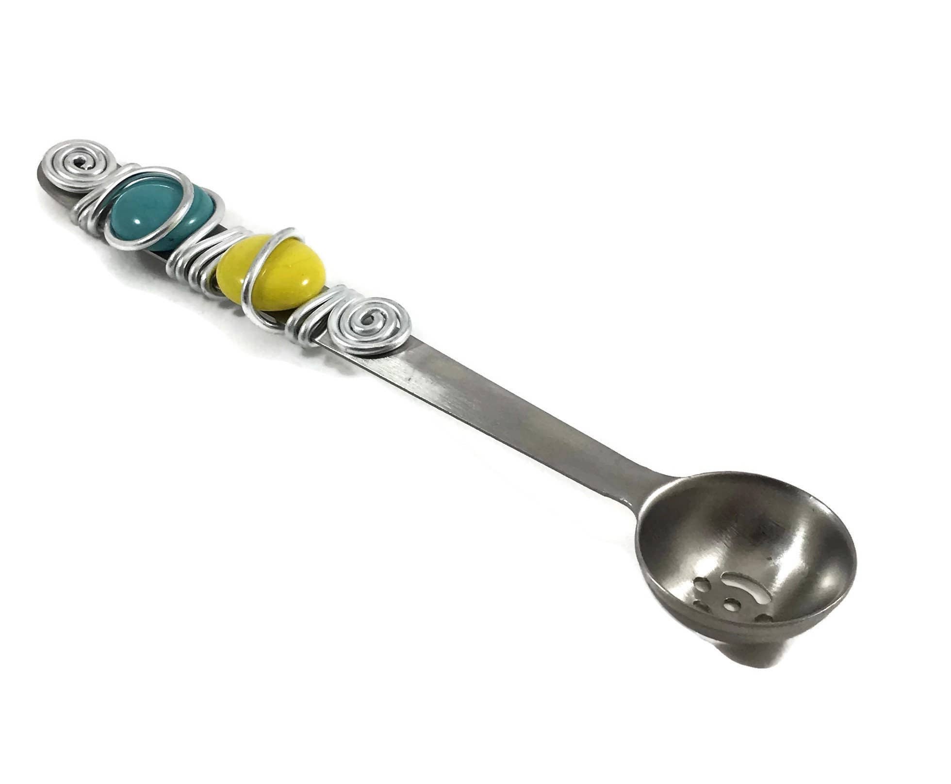 Swiddles Inc - Vente Ustensile de service - Cuillère à olives, cuillère à olives perlée, cuillère à fentes, articles de bar, plateau à relish, ustensile en perles, dessus de table, cadeaux de moins de 15 ans1