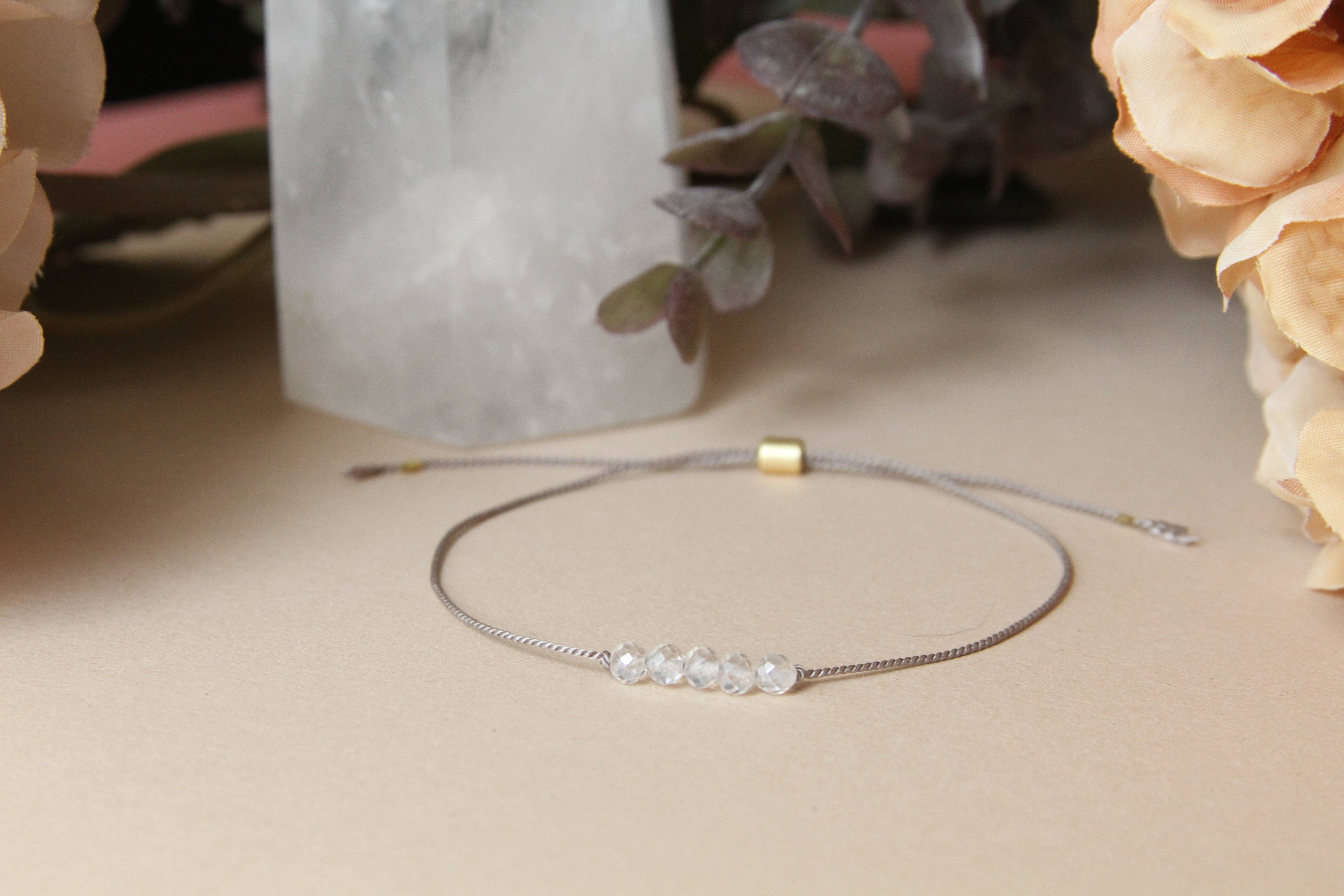 Sunday Girl by Amy DiLamarra – Pulseira de missangas por atacado – CGB-MON | Pulseira Cura de Cristal e Pedras em Navios Moonstone 2