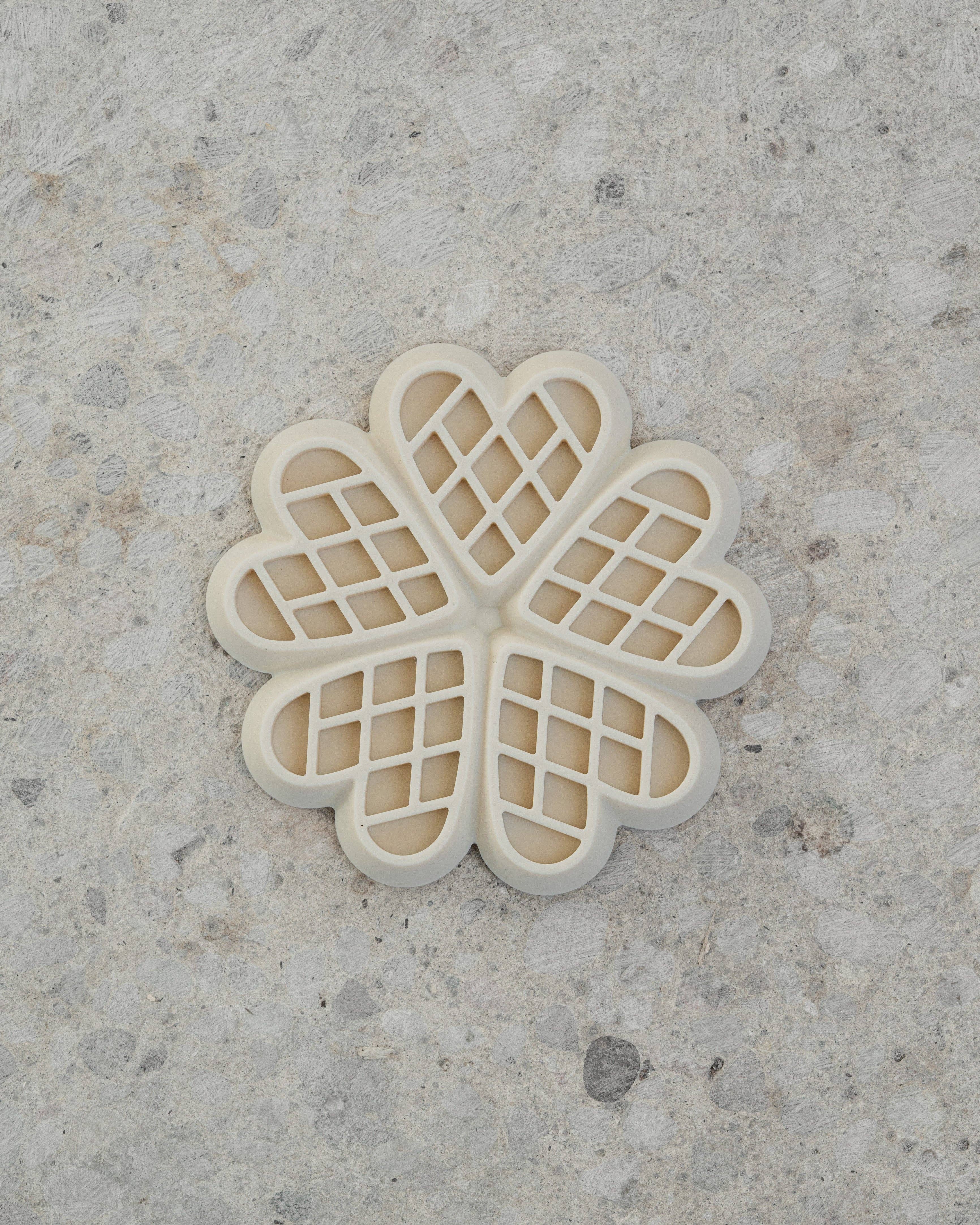 dexypaws - Wholesale Pet Bowl - Cat/Dog - Buttercream Hide and Seek Slow Feeder