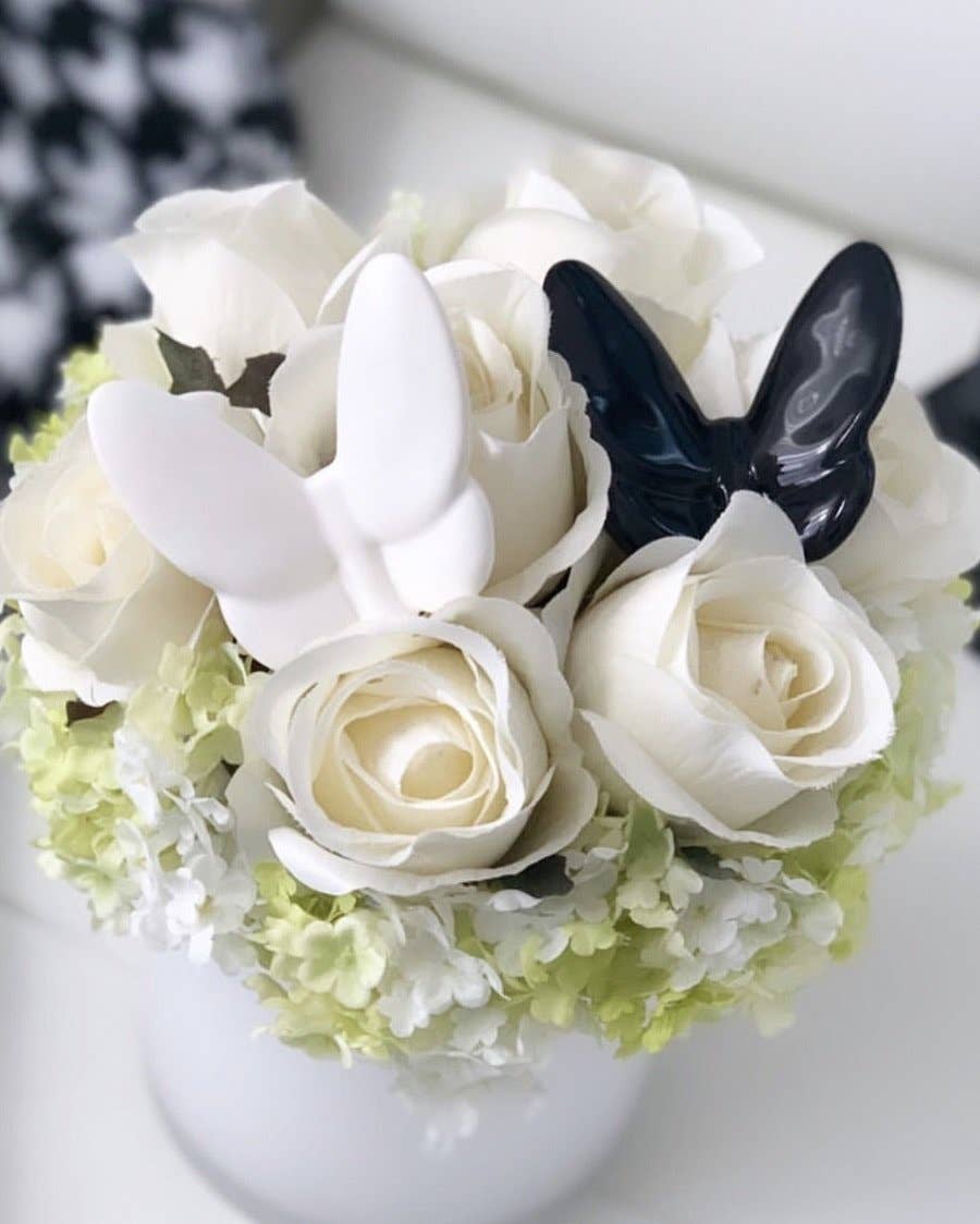 Lainy Home - Wholesale Decorative Tabletop Object - Lè Mariposa Exclusive Crystal Butterfly Home Decor in Black6