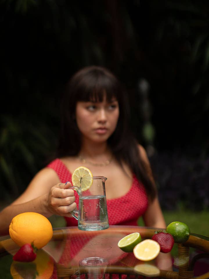 Mini pichet à crème en verre pour la vente par Voyage