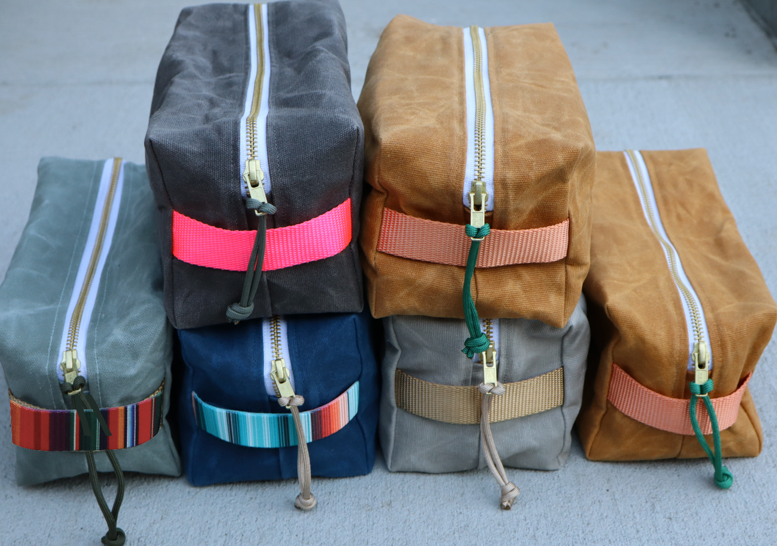 Newton Supply Co - Wholesale Toiletry Bag - Unisex - waxed canvas dopp kit17