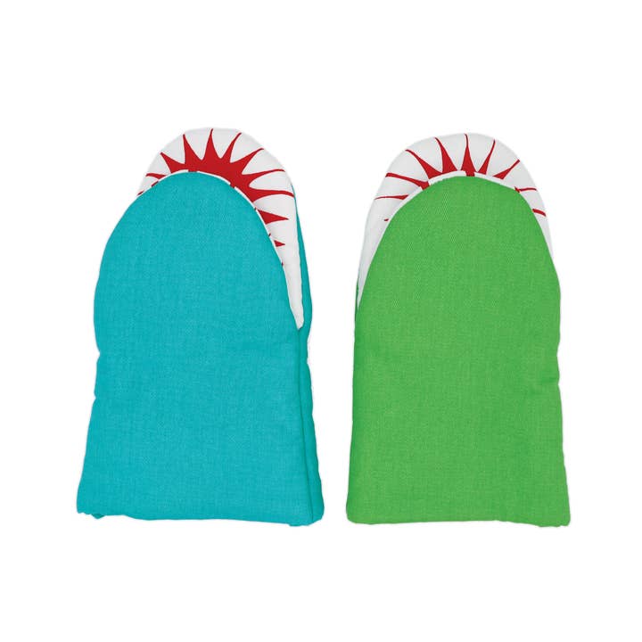 Handstand Kitchen - Wholesale Apron - Kids - Dinosaur Kids Apron Set – Youth Apron and Oven Mitts6