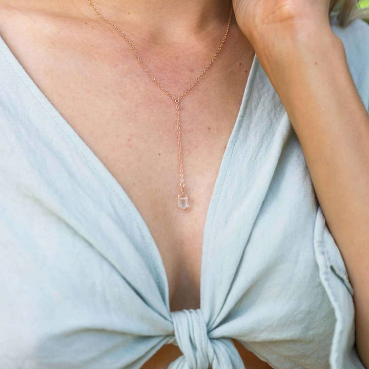 Collar de cuarzo cristalino con doble terminación en forma de lazo con punta de cristal para venta al por mayor de Luna Tide