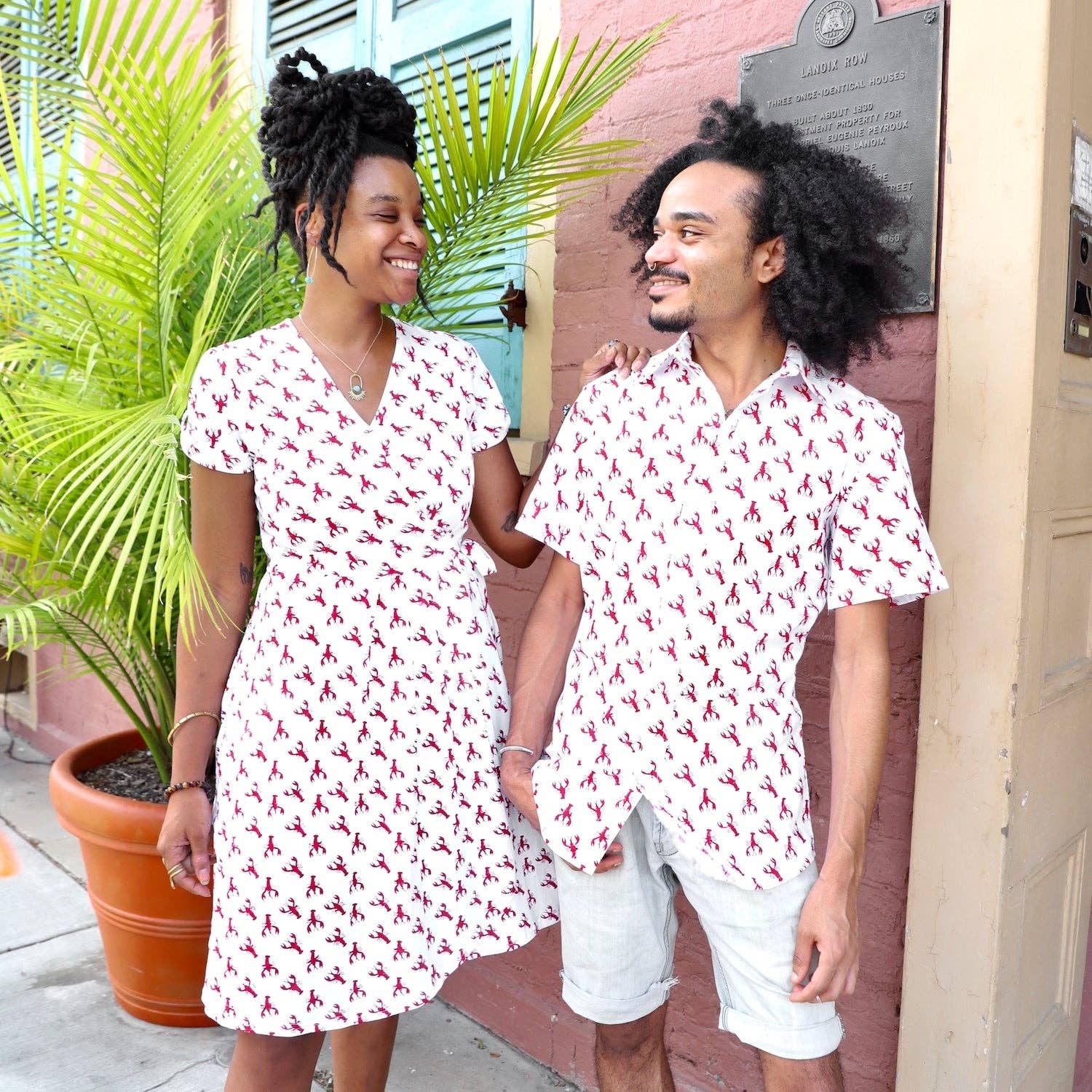 Passion Lilie - Wholesale Button Down Shirt - Men's - Crawfish Organic Cotton Men's Button Down Shirt5