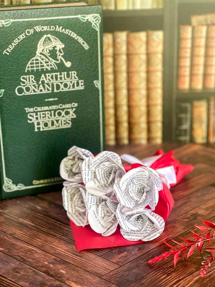 Sherlock Holmes Mini Paper Rose Bouquet (6 Roses) for wholesale by Literary Blooms