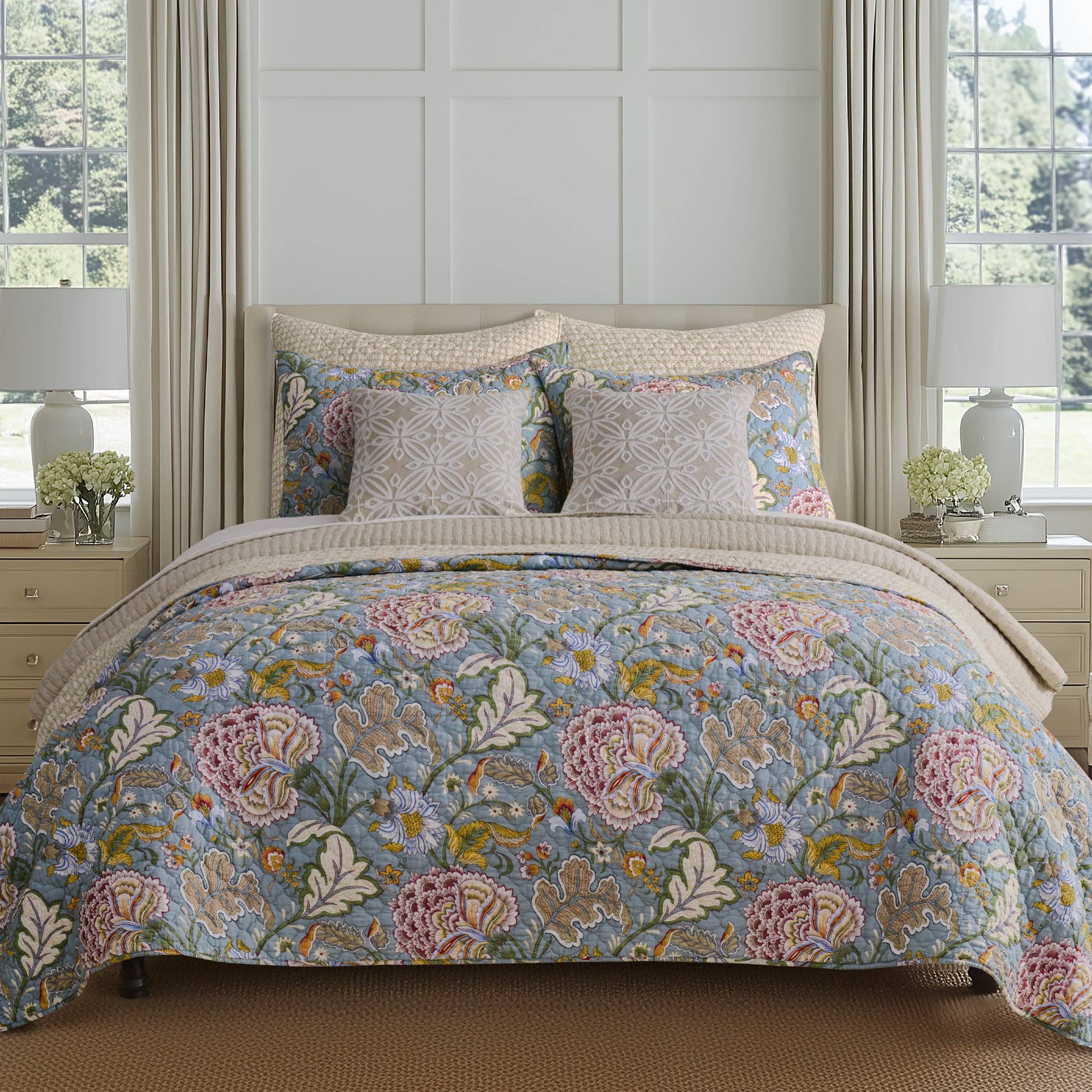 Levtex Home - Wholesale Bedding Set - Angelica Quilt Set2
