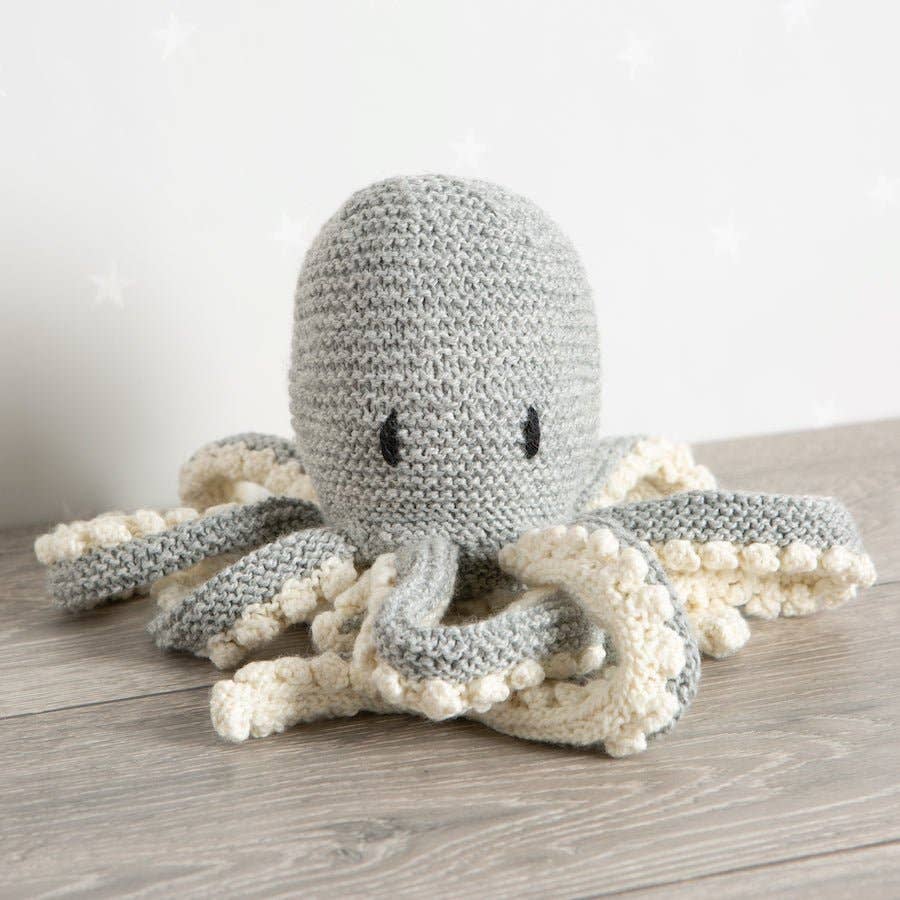 Wool Couture Company - Vente Accessoire de tricot/crochet - Kit de tricot Robyn Octopus8