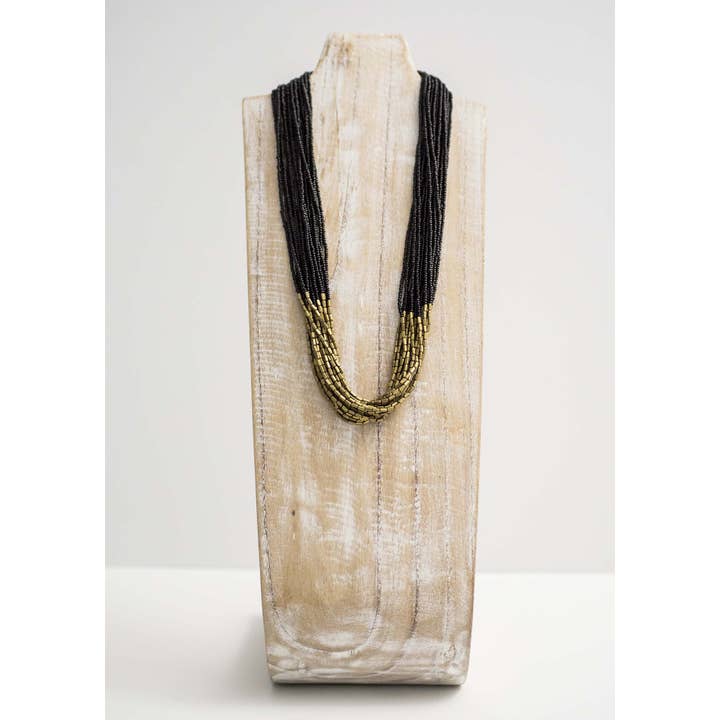 Collier Hema - Noir pour la vente par Aid Through Trade