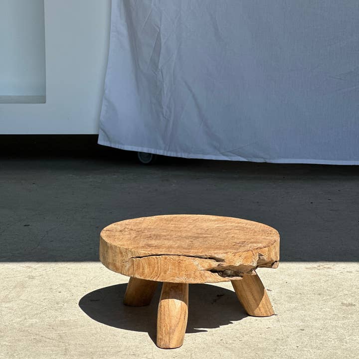 Office Objets - Wholesale Stool - Small low three-legged stool in upcycled blond teak D:30 H:1559