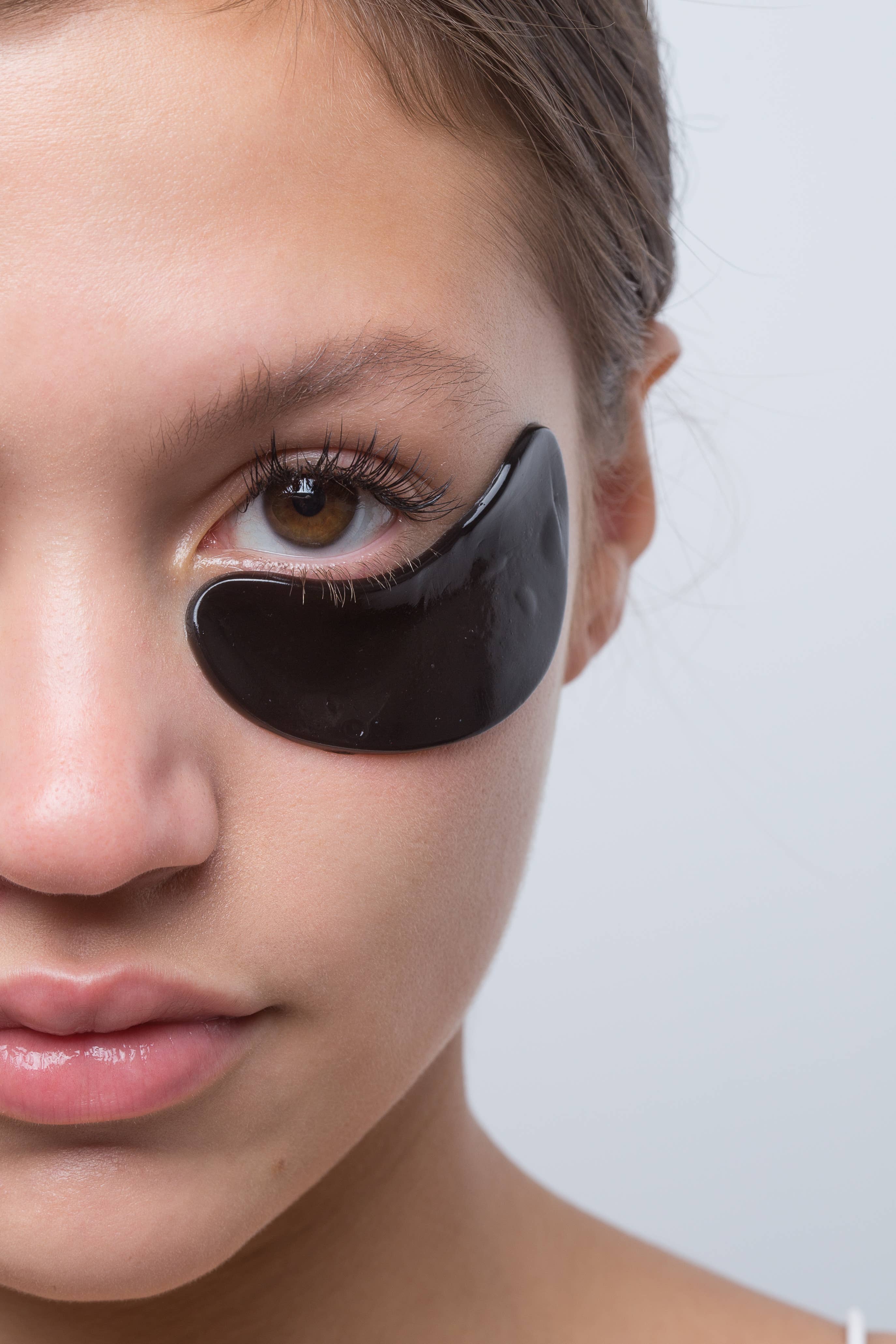 Beauty Kitchen - Wholesale Eye Treatment Mask - Dead Sea Collagen Under Eye Gel Mask1