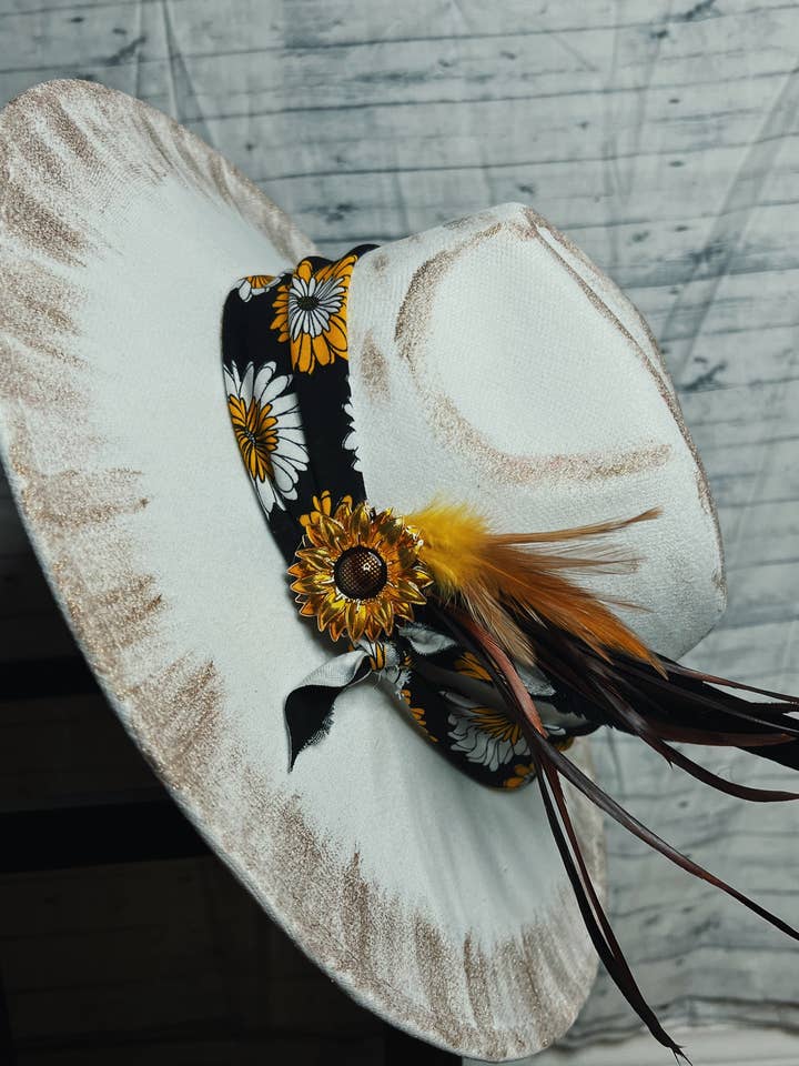 Sun to Me Felt Hat for wholesale by Pearled Pecos Hat Co.