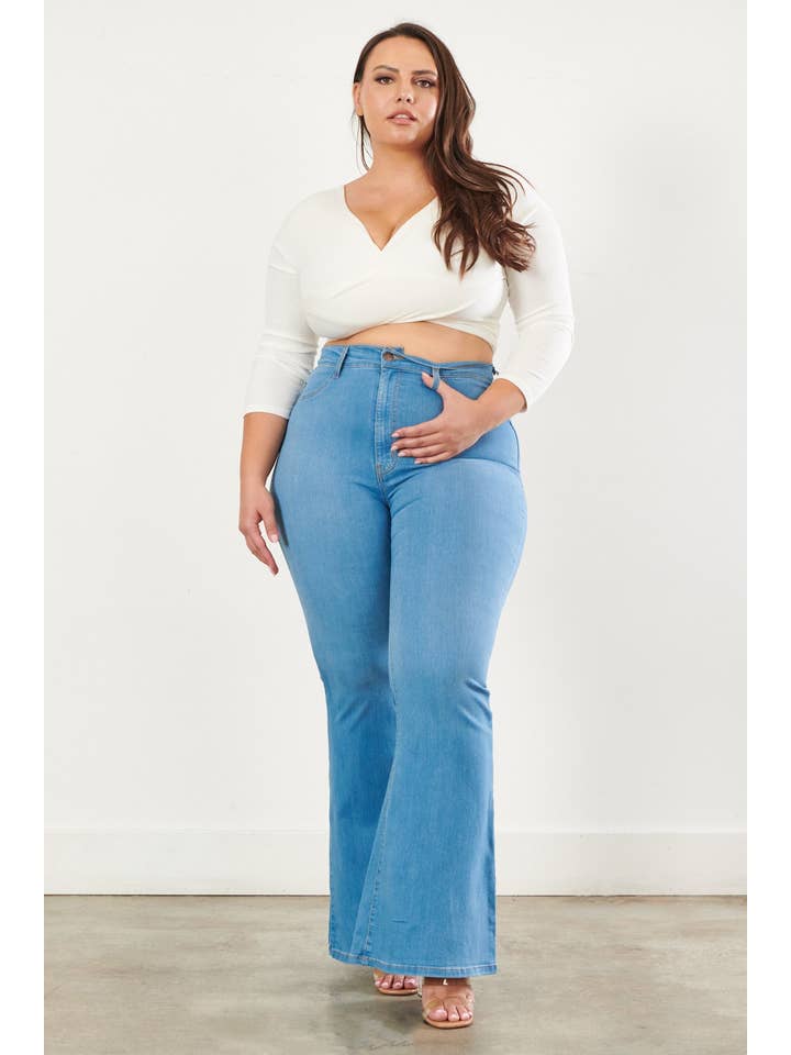 Vibrant M.i.U – wholesale Jeans – Women’s – Plus Tall Bell Flare Jeans7
